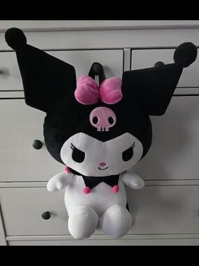 NWT Sanrio Kuromi 16" Sitting Plush Backpack w/ Zipper Pocket 🖤🩷